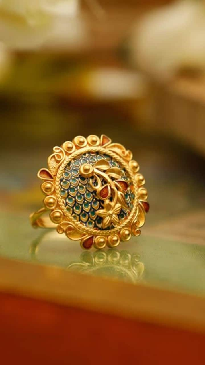 Exquisite Gold Ring Designs for Women Latest Trends rav