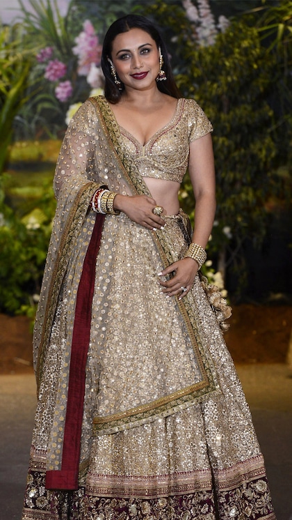 Look Classy in Rani Mukherjee's Lehengas for Short Height