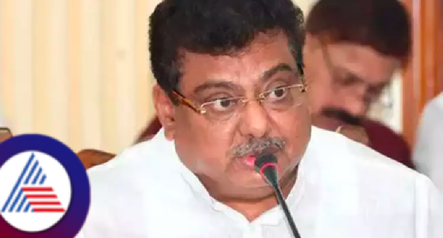 MB Patil on honeytrap