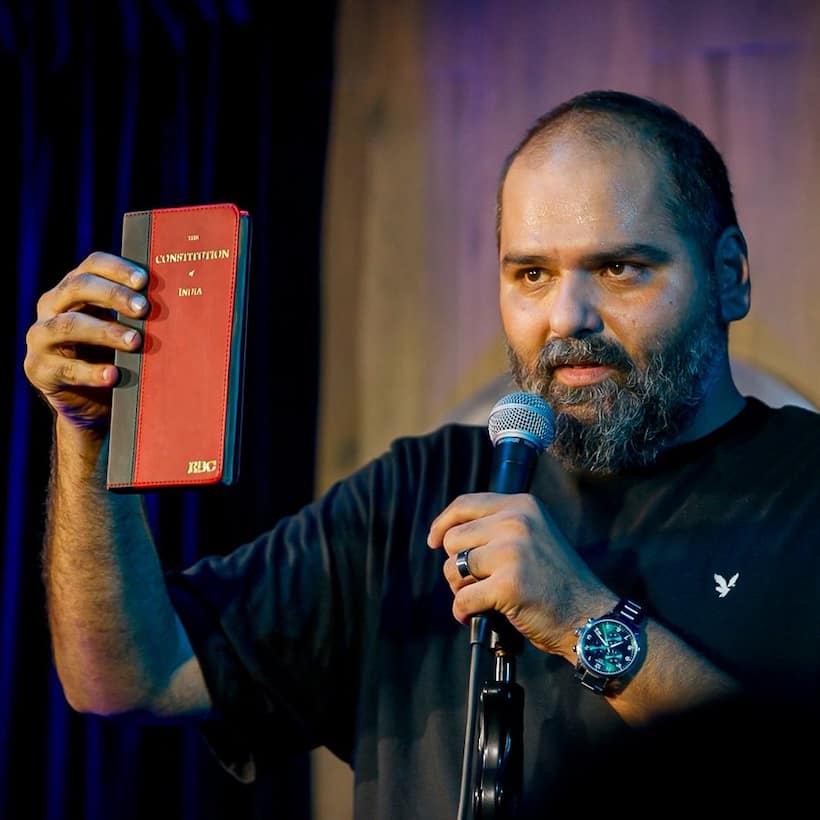 ‘Only way forward’: Kunal Kamra shares pic with Constitution in 1st post after ‘Gaddar’ jibe at Eknath Shinde