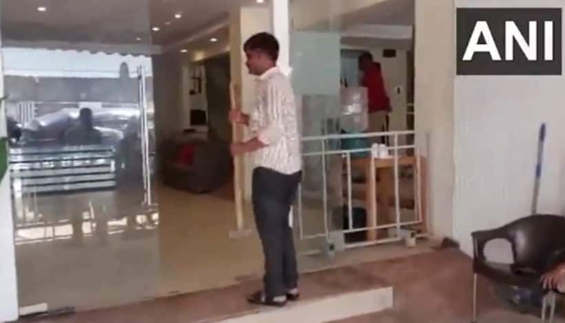Kunal Kamra row: BMC officials arrive with hammers, find illegal shed at Habitat Studio; VIDEO