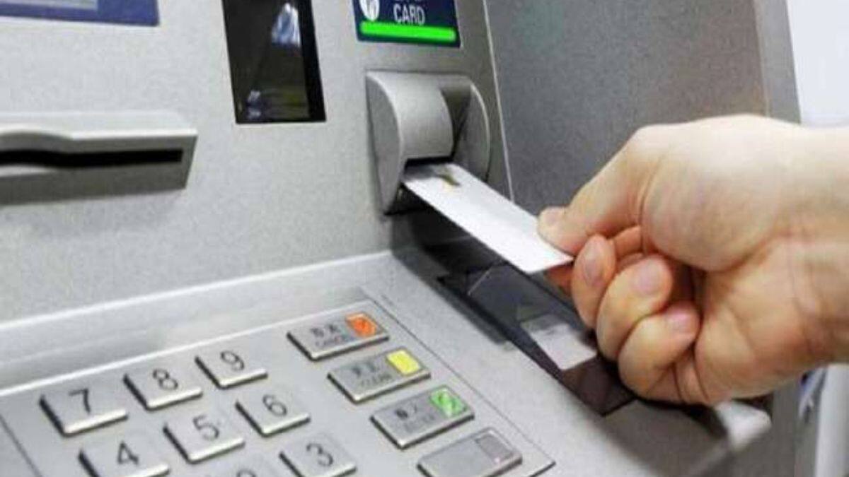 Fact Check: Are ATMs closing for 2-3 days due to India-Pakistan tensions?