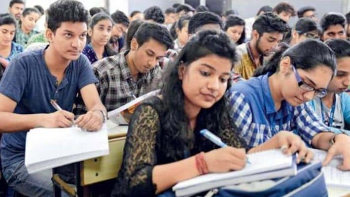 KAMS urges karnataka government to reduce SSLC pass percentage from 35 to 33 marks gow