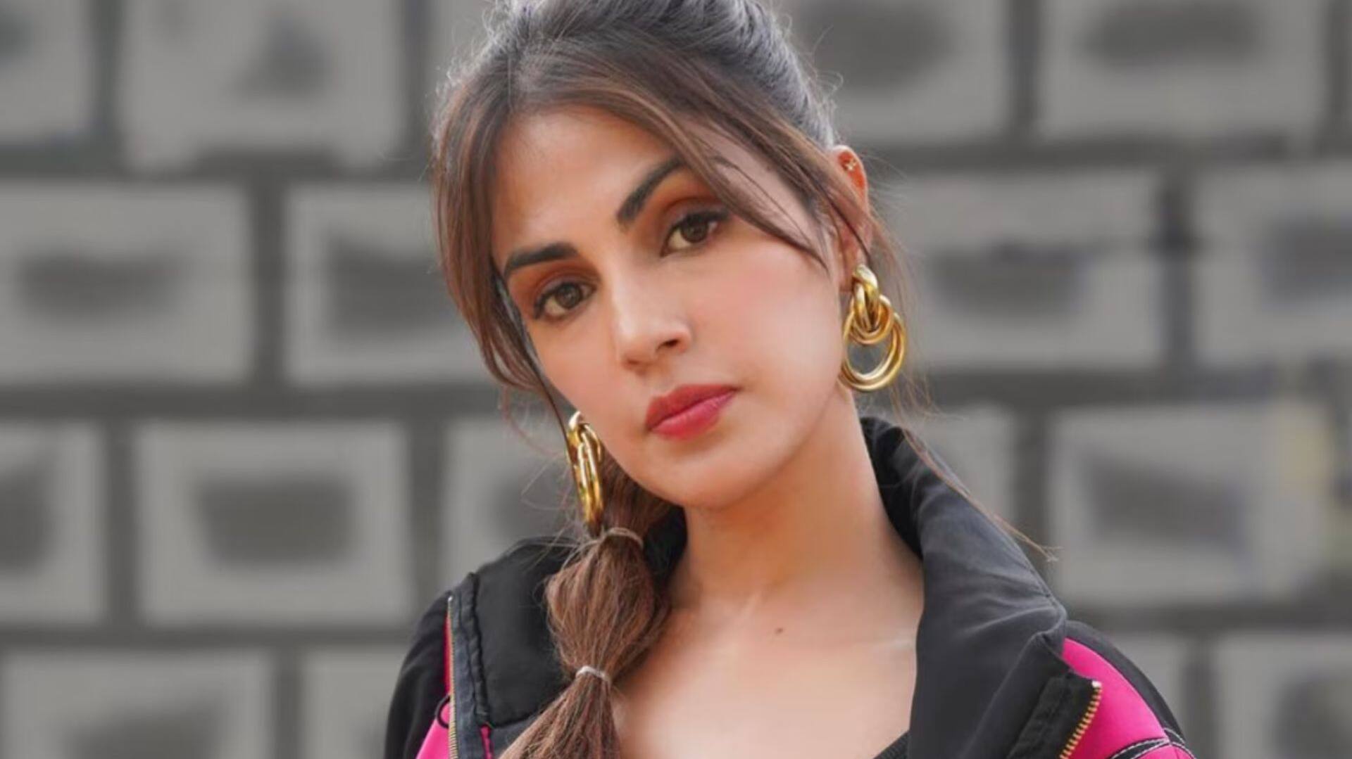 Rhea Chakraborty 