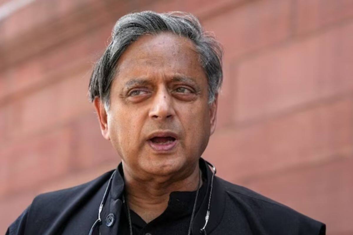Shashi Tharoor