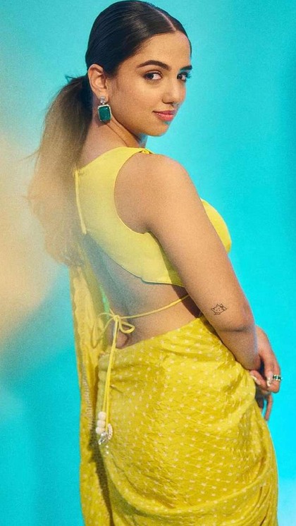 8 trendy blouses by Ahsaas Channa