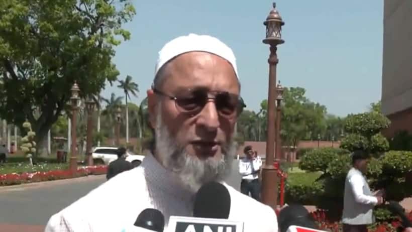 Asaduddin Owaisi 