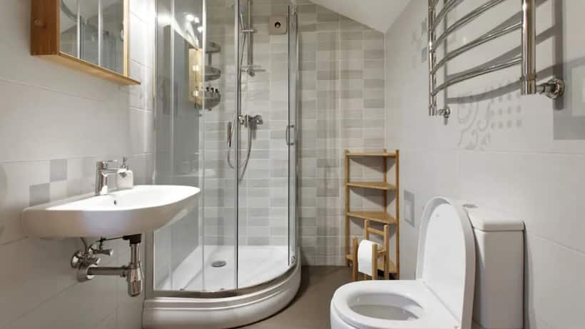 bathroom decor