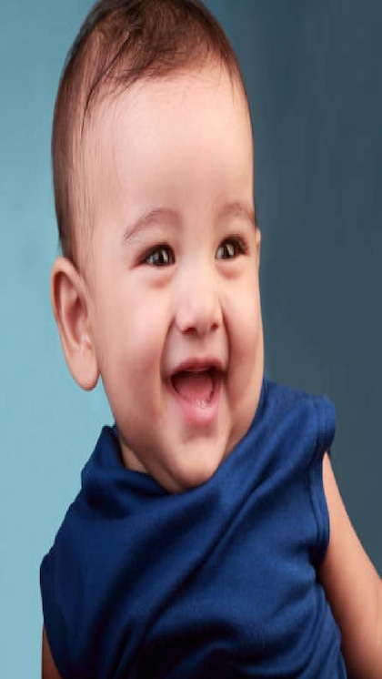 పిల్లలకు కొత్త పేరు పెట్టాలి అనుకుంటున్నారా? వీటిని చూడండి