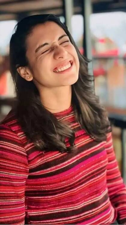 <p>భారత మహిళా క్రికెటర్ స్మృతి మంధాన గురించి ప్రత్యేకంగా చెప్పనక్కర్లేదు. తన ఆటతో ప్రపంచ క్రికెట్ లో తనకంటూ ప్రత్యేక గుర్తింపు తెచ్చుకుంది.</p>
