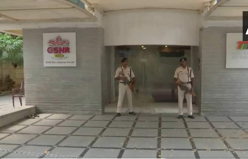 ED raids multiple locations in Chennai linked to TN minister KN Nehru, his son in money laundering case| WATCH