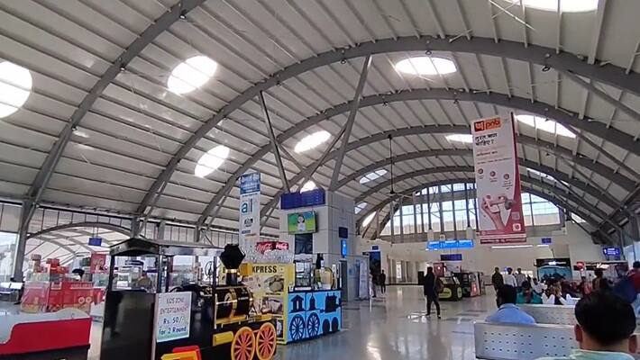 Rani Kamalapati Railway Station