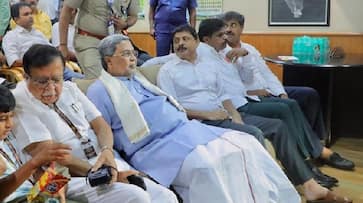 Netizens Troll Karnataka CM Siddaramaih after RCB lost match against Delhi Capitals kvn Netizens Troll Karnataka CM Siddaramaih after RCB lost match against Delhi Capitals kvn