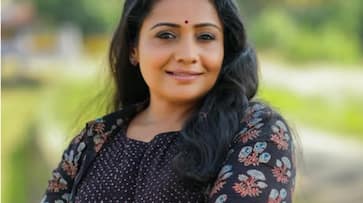 Meera Vasudev completes 25 years share happiness Meera Vasudev completes 25 years share happiness