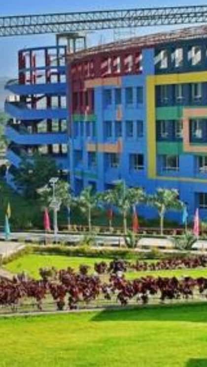 1. Delhi Public School (DPS)