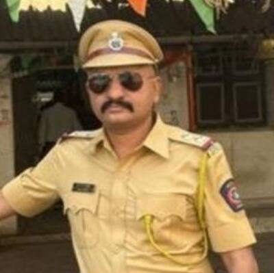 PSI कासले, कराडचा एन्काऊंटर ते पुणे विमानतळावर दाखल, अखेर हकालपट्टी