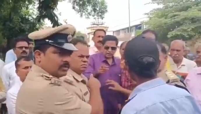 Exam officer in Karnataka's Shivamogga booked for forcing students to remove sacred thread 'Janivara'