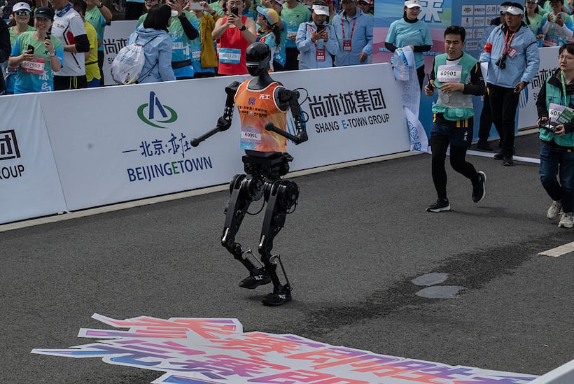 China hosts world’s first half marathon for humanoid robots in Beijing