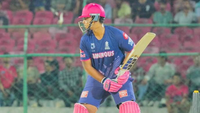 IPL entry at 14 years old.. Six on the first ball.. Vaibhav Suryavanshi breaks records