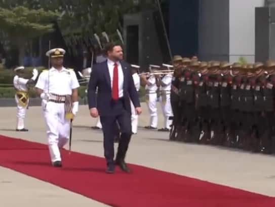 US Vice President JD Vance India Visit: Meets PM Modi, Explores Jaipur and Agra in telugu VNR 