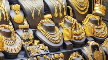 Akshaya Tritiya 2025 Gold Buying Significance and Auspicious Timings suh Akshaya Tritiya 2025 Gold Buying Significance and Auspicious Timings suh