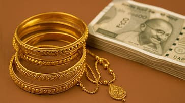 Gold loan rules: 9 crucial proposals made by RBI in the draft guidelines and how they may impact your borrowing Gold loan rules: 9 crucial proposals made by RBI in the draft guidelines and how they may impact your borrowing