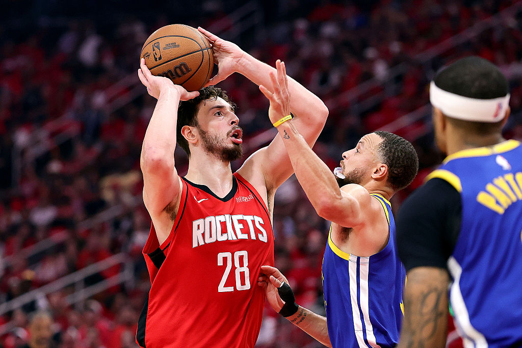 1. Superior Three-Point Shooting 1. Superior Three-Point Shooting