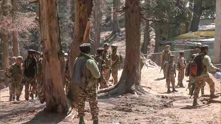 Army personnel arrive at Baisaran meadow