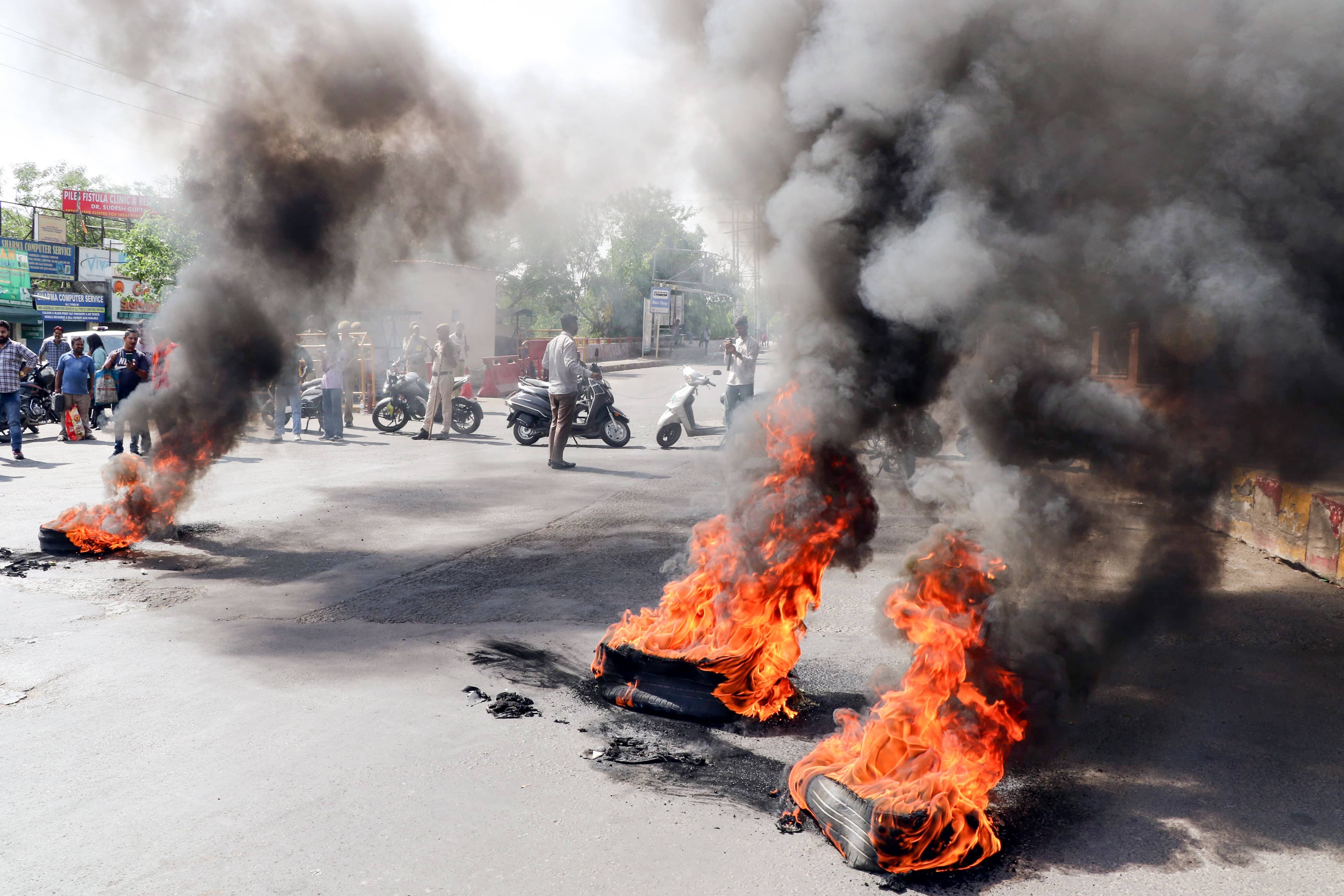 Jammu: People protest over the Pahalgam terrorist attack