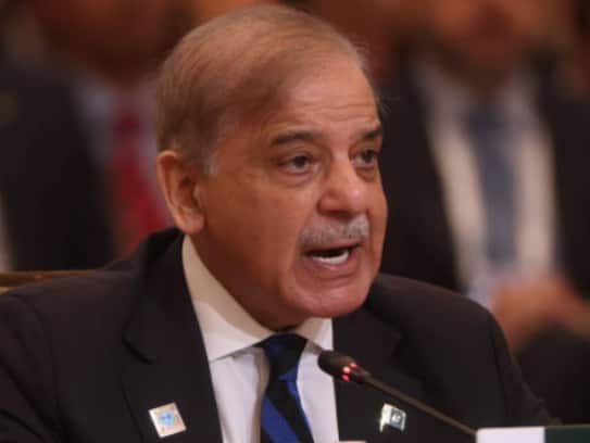 Pakistan retaliates against India closing Wagah border and airspace in telugu akp