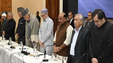 pahalgam terrorist attack all-party meeting held in Jammu and Kashmir chief minister omar abdulla says everyone should forget politics and cooperate pahalgam terrorist attack all-party meeting held in Jammu and Kashmir chief minister omar abdulla says everyone should forget politics and cooperate