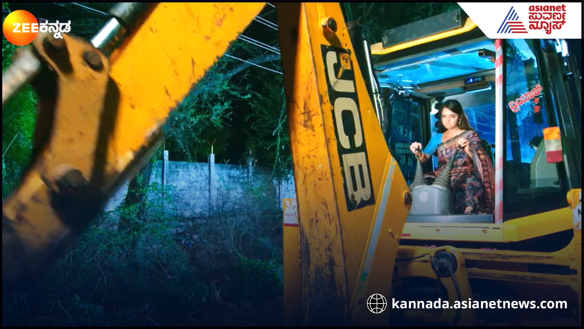 Annayya serial Paru has come on a bulldozer to fight with rowdies suc