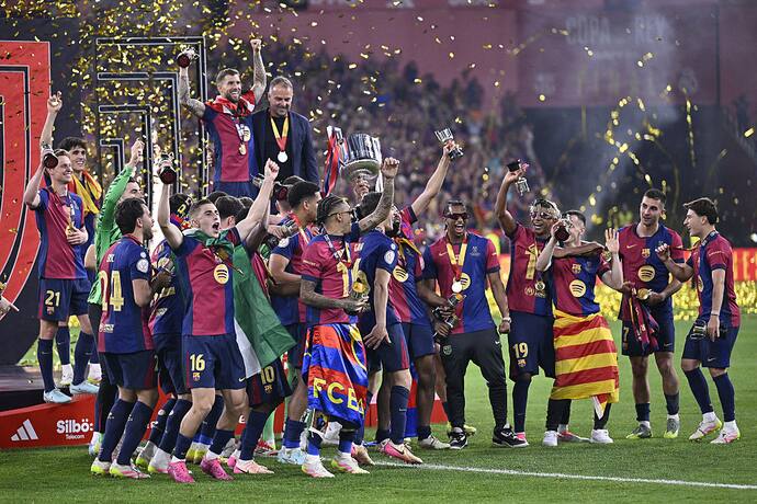 Barcelona beat Real Madrid to lift Copa de Rey title