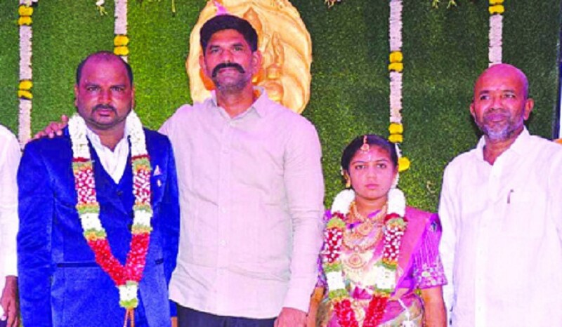 Kampli MLA JN Ganesh involved in Child Marriage gvd