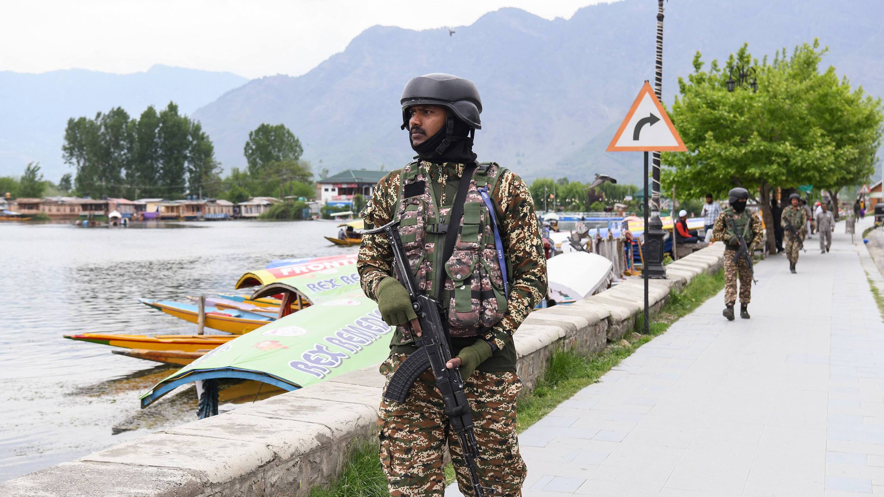 CRPF personnel patrol on the banks of Dal lake after the Pahalgam terror attack