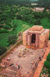 10 Mystical Temples in Madhya Pradesh iwh