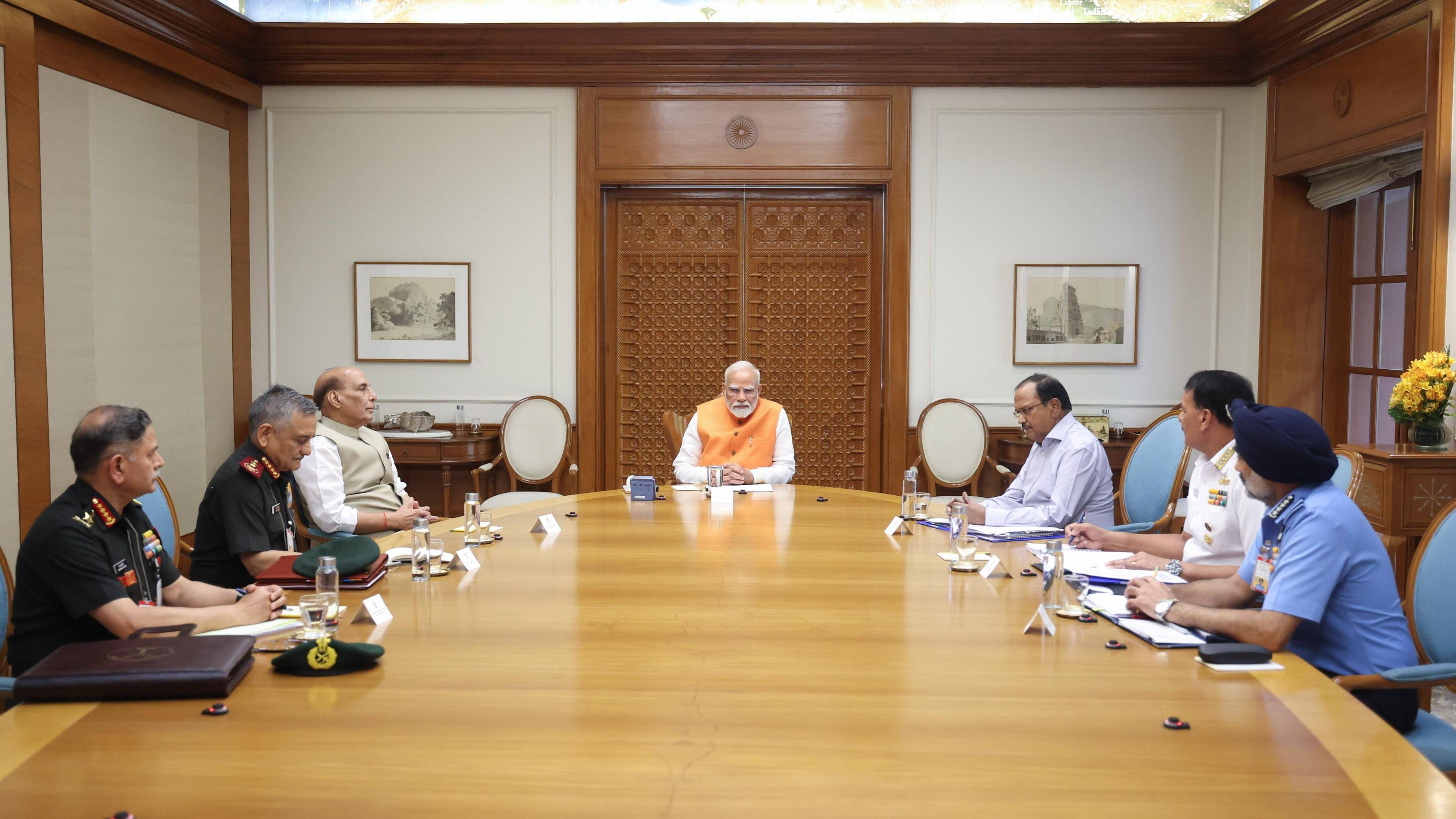 PM Modi key meet