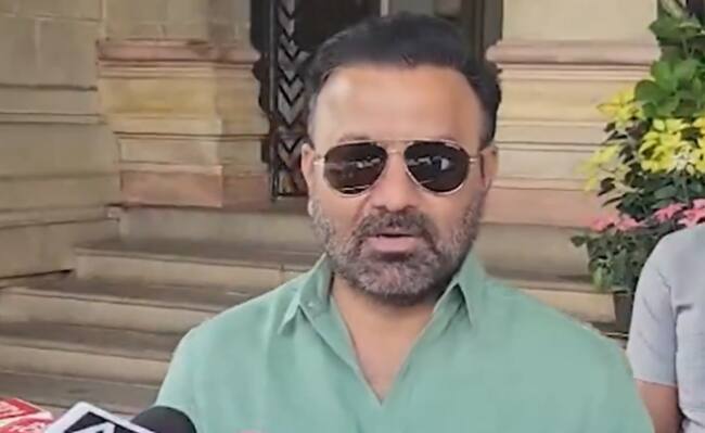ನೀವೆಷ್ಟು ಶಾಸಕರನ್ನು ಖರೀದಿಸಿದ್ದೀರಿ ಹೇಳಿ, ಬಿಜೆಪಿಗೆ ಸಚಿವ ಸಂತೋಷ ಲಾಡ್‌ ಸವಾಲ್‌