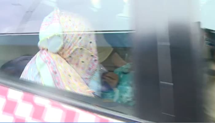 prostitution gang including 11 young women arrested in Four Star Hotel in Vyttila