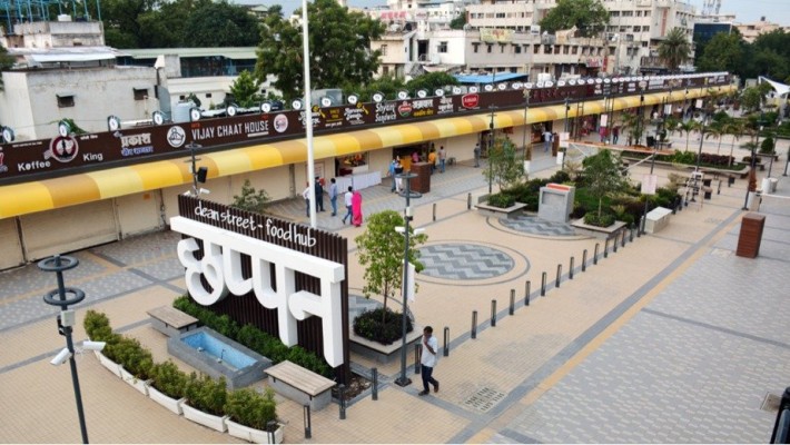 इंदौर क्यों बना पाकिस्तानियों की पहली पसंद? इंदौर क्यों बना पाकिस्तानियों की पहली पसंद?