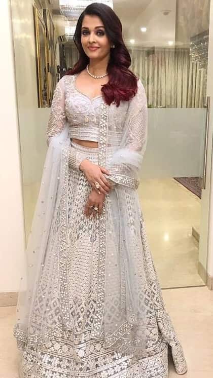 Wear a High Waist Lehenga
