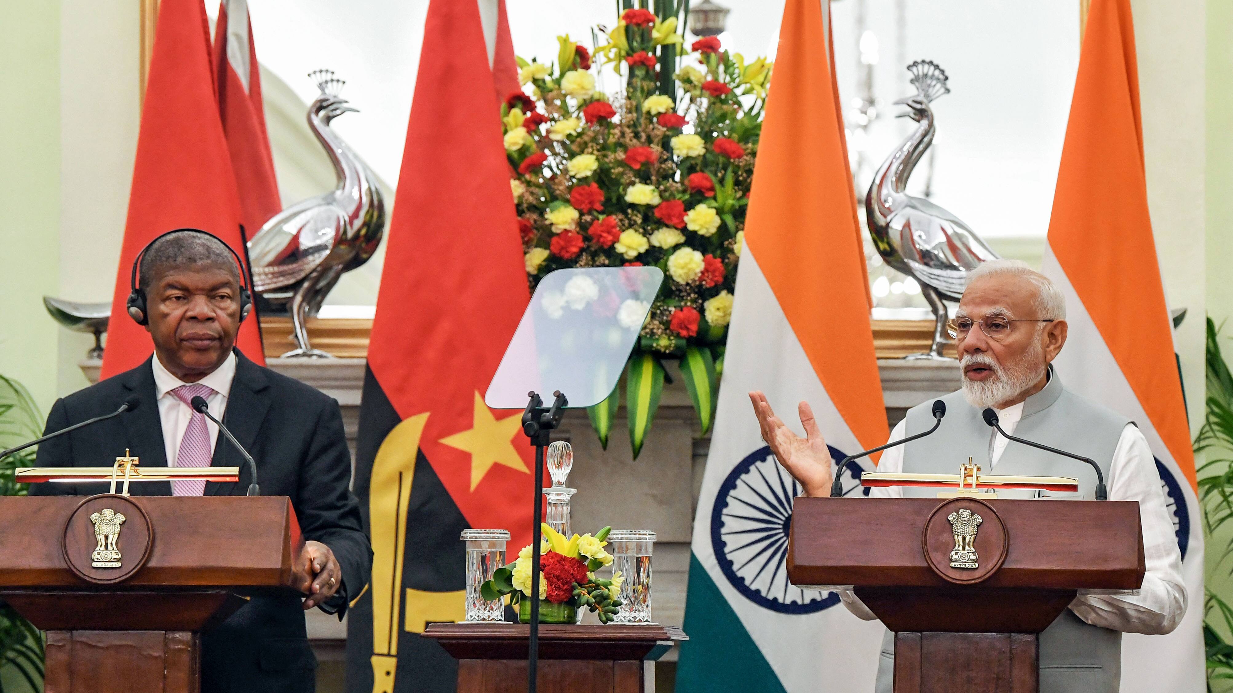 PM Modi with Angola President