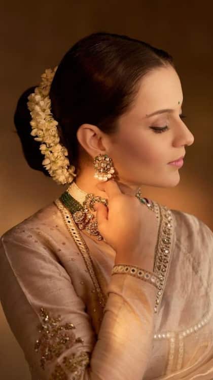 Gajra bun hairstyle