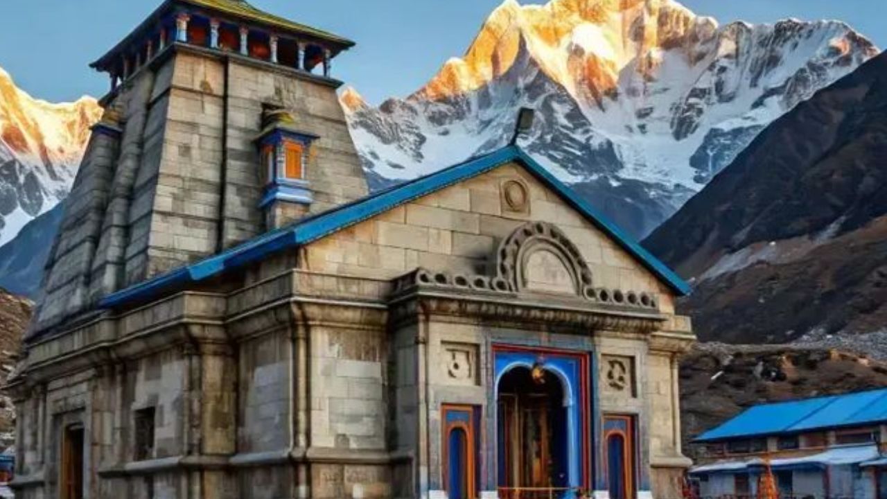 केदारनाथ धाम के खुले कपाट केदारनाथ धाम के खुले कपाट