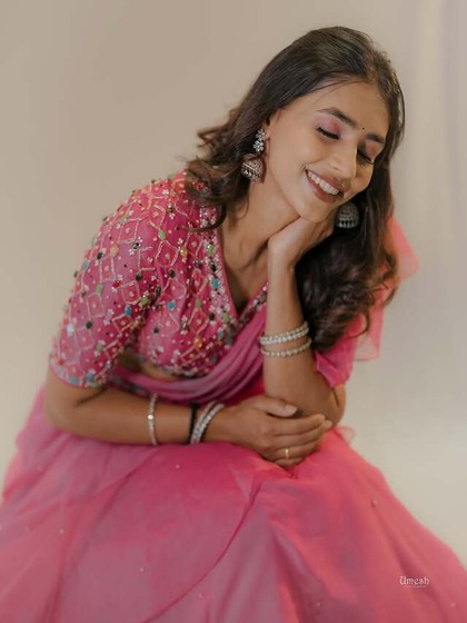 `యువ` మూవీ క్వీన్