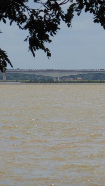 యమలోకం దారిలో వైతరణీ నది
