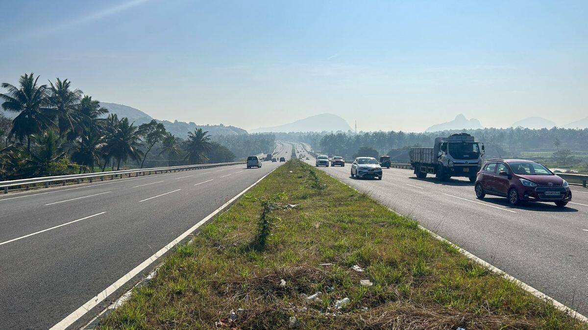 Pune Bangalore Expressway 