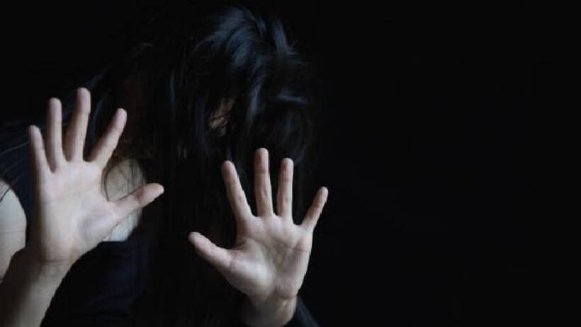 sad women