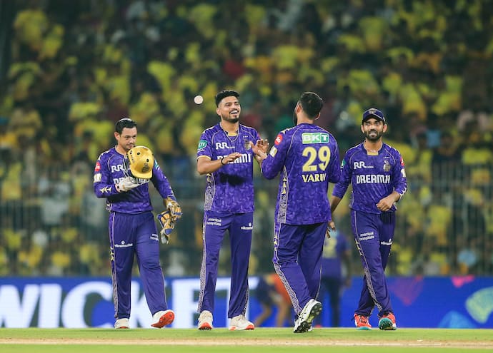 KKR eye playoff berth