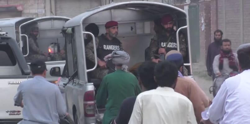 More Pak army men at Lahore after India attack